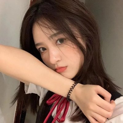 阳光下的影子